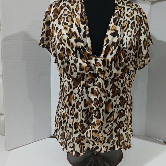 Agora Women's Cheetah Top Short Sleeve side zip Blouse Size XL - Picture 6 of 12